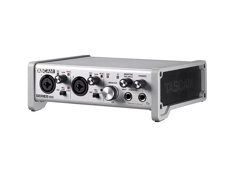 Аудиоинтерфейс USB Tascam SERIES102i Аудиоинтерфейс USB Tascam SERIES102i